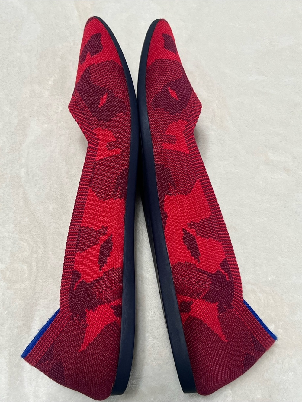 Rothy’s The Point Flats Size 11 Red Burgundy Camo Knit Pointed Toe Shoes - Picture 3 of 8